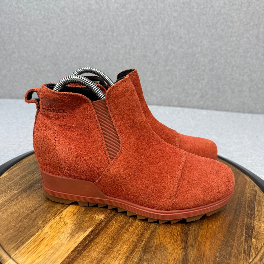 Sorel Joan of Arctic Wedge III Chelsea Boots Red Suede NL4910-849 Womens 7
